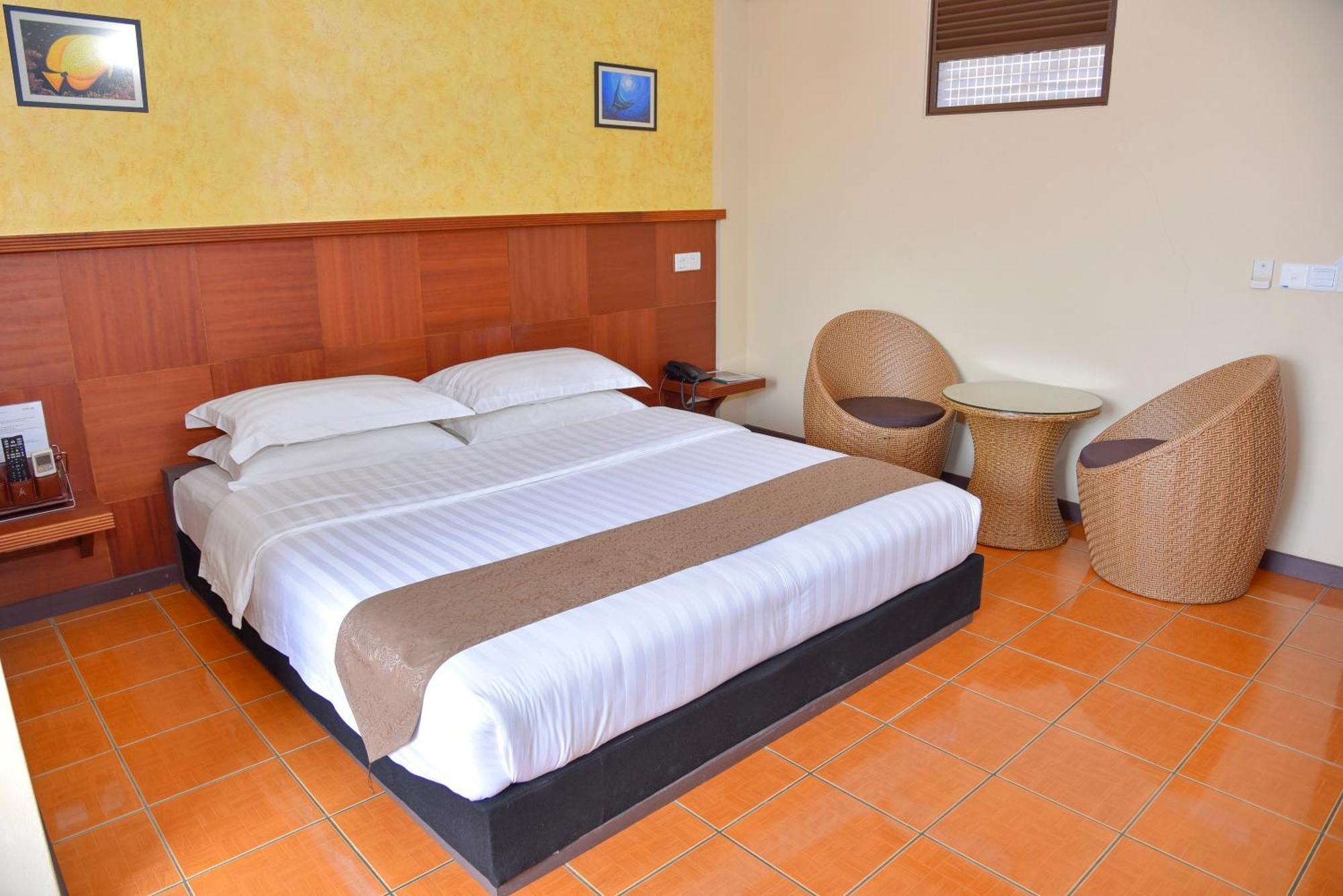 Hotel Rashu Hiyaa Dhiffushi Zimmer foto